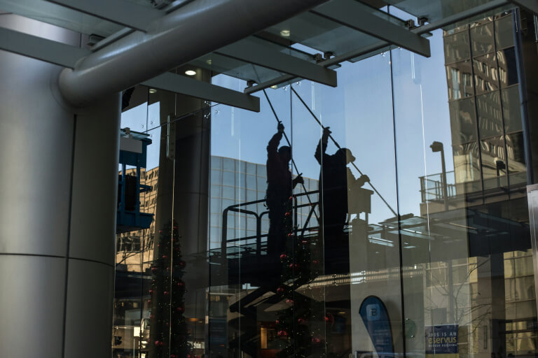 Navigate the World of Window Washers